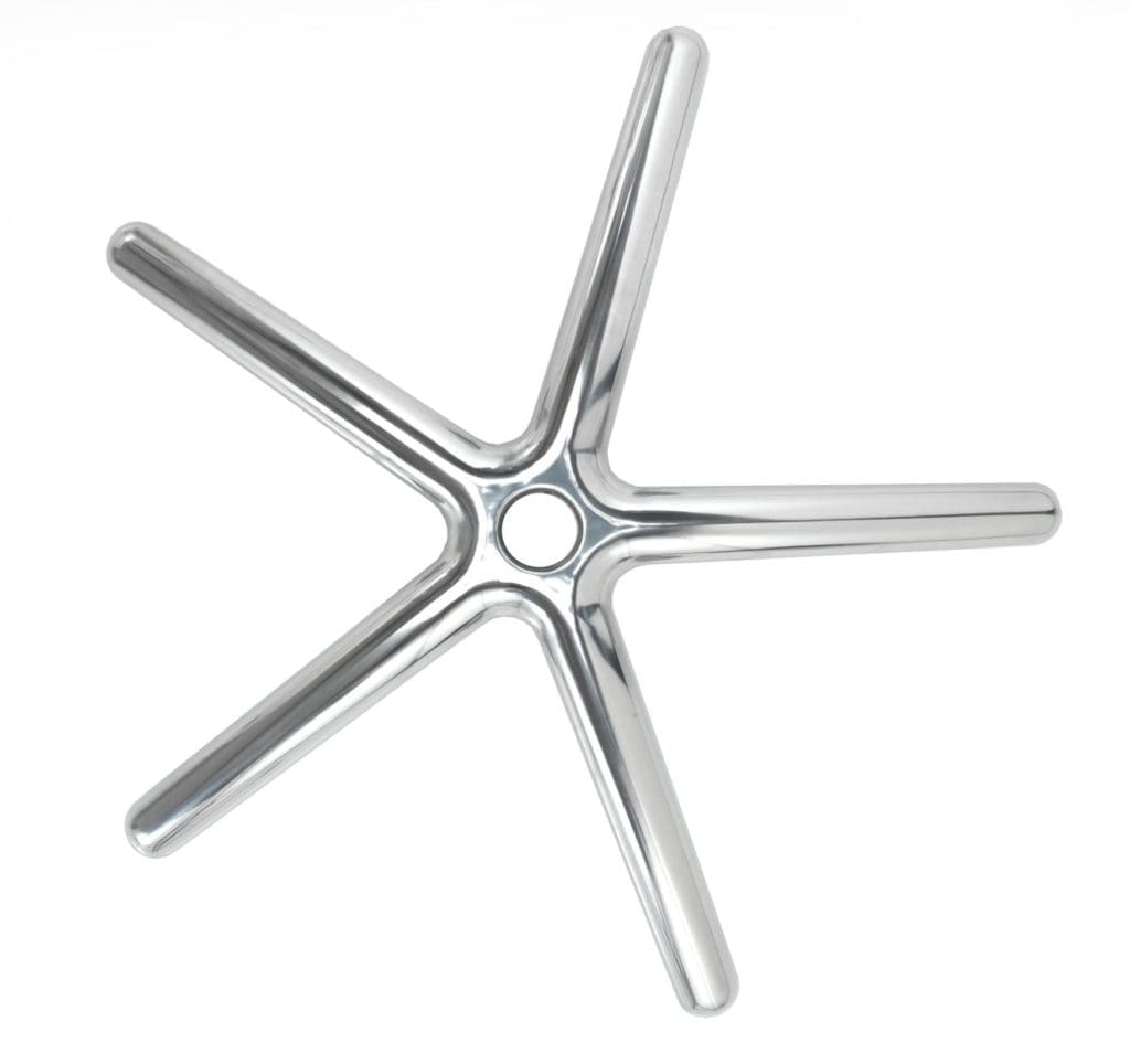 5-star chrome base for swivel office chairs with polished finish and 700mm diameter